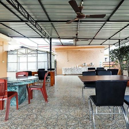 Treebo Trend Prabash Atithi Griha Hotel Гувахати Екстериор снимка