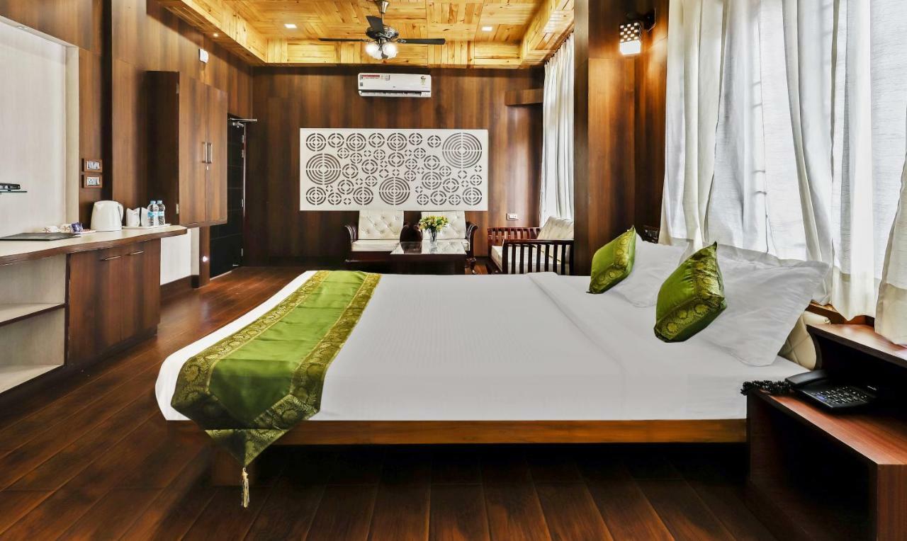 Treebo Trend Prabash Atithi Griha Hotel Гувахати Екстериор снимка