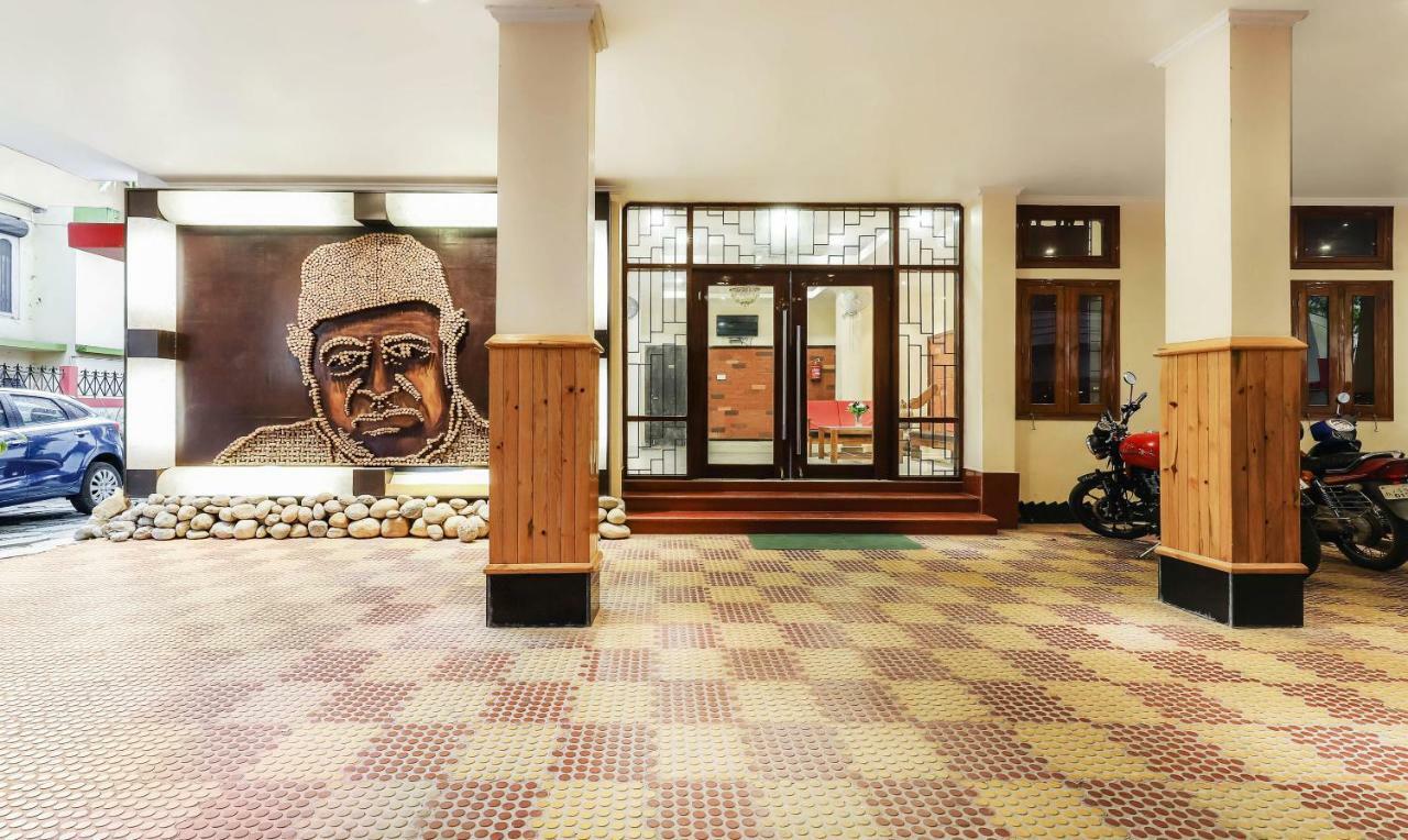 Treebo Trend Prabash Atithi Griha Hotel Гувахати Екстериор снимка