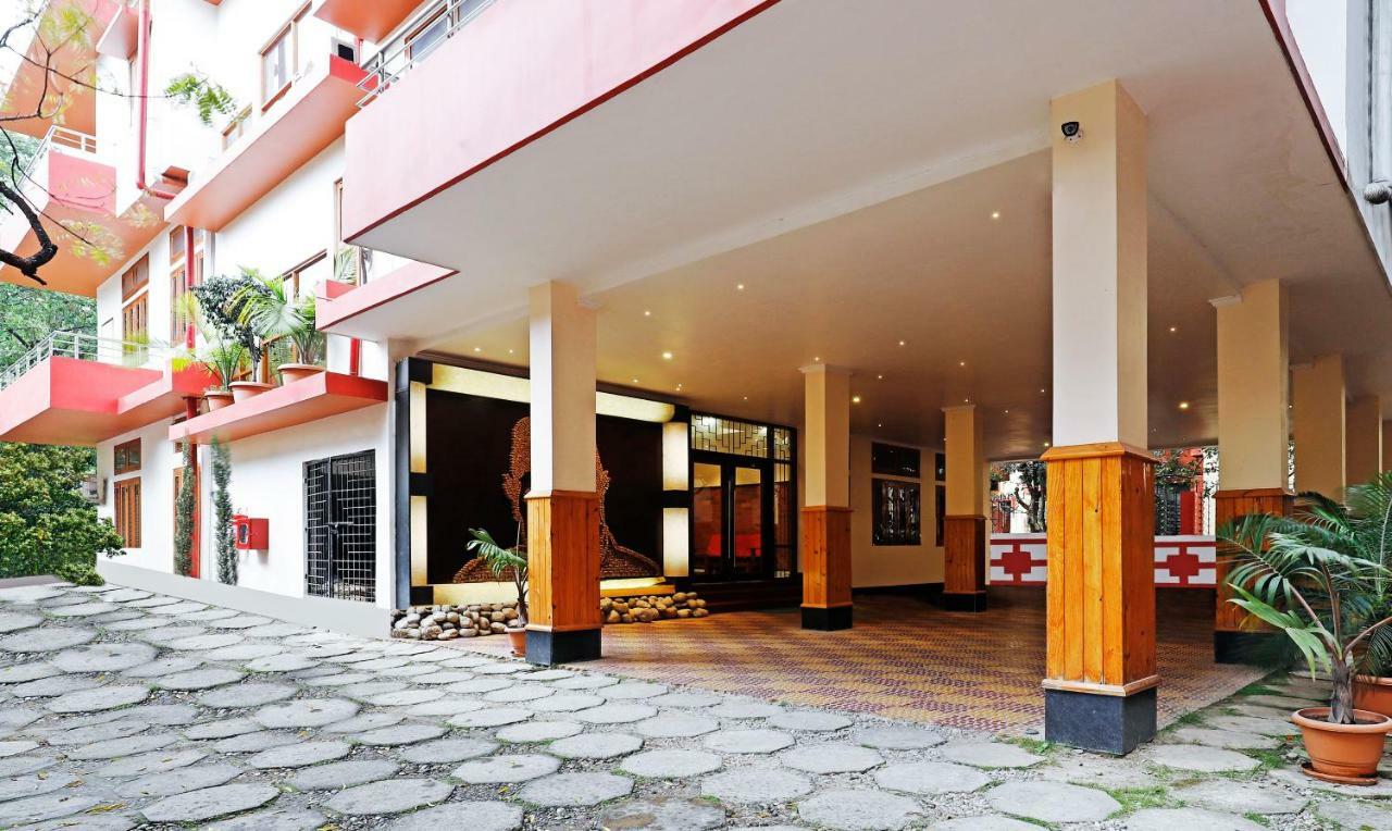 Treebo Trend Prabash Atithi Griha Hotel Гувахати Екстериор снимка
