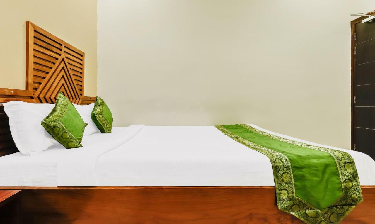Treebo Trend Prabash Atithi Griha Hotel Гувахати Екстериор снимка